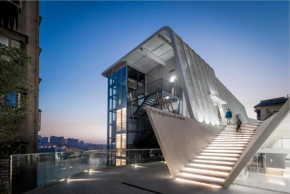 The Mont Mirage Hotel
